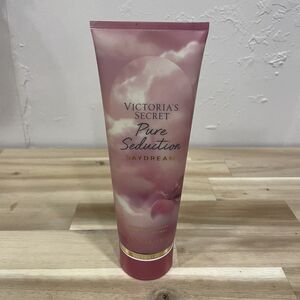 Victoria's Secret Pure Seduction Daydream Fragrance Lotion 8 fl. oz./236ml